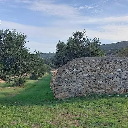 Entire Serene Private House Close To The Port * Kárpatos